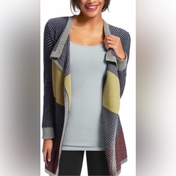 Cabi chunky knit blanket open waterfall cardigan. Size large GUC color block - Picture 7 of 7